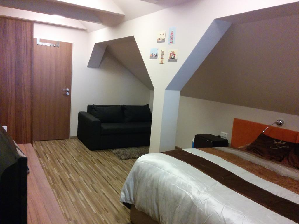 Sissi Park Aparthotel Lachtal Ruang foto